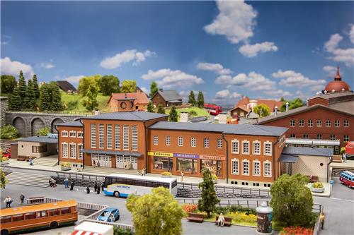 Faller - 1/160 STATION BURGSTADT (4/23) * - modelbouwsets, hobbybouwspeelgoed voor kinderen, modelverf en accessoires