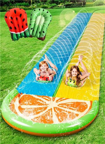 Unyqoos® Extra Lange Waterglijbaan Set 8,5 METER ! Met Gratis Dubbele Opblaasbare Planken en Sproeier voor Zomerplezier