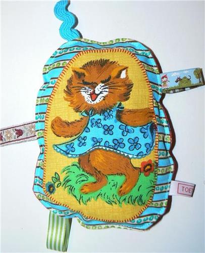 Toetie & Zo Handgemaakte Knuffel - Poes - Retro - Multi - Labeldoek - Speelgoed - Baby - Kind