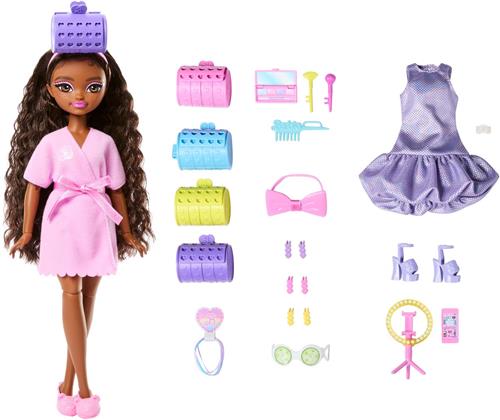 BARBIE DREAM BESTIES GA ERVOOR MET BARBIE Barbie 'Brooklyn' Pop en Accessoires