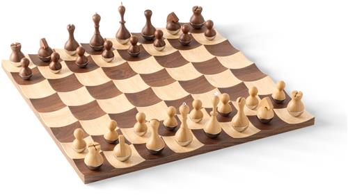 Wobble Chess Set