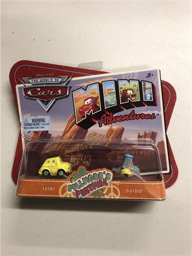 Pixar Cars Mini Adventures Sarge's Boot Camp SARGE & FILLMORE Jeep & Bus