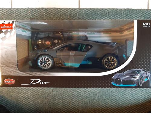 RC Bugatti Divo 1 : 14