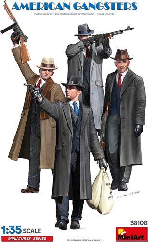 MiniArt Modelbouwpakket Militaire voertuigen - 38108 Amerikaanse Gangsters met Realistische Gangsterposes - 4 Figuren Plastic - 1:35 -