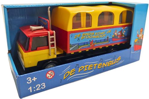 Sinterklaas en pietenbus met toetergeluid