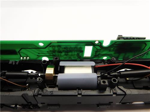 micromotor HMT002F motor ombouwset voor Märklin / Trix BR 152 (Mittel Motor, Antrieb über Kardanwelle), BR 182, BR 189 Motor Märklin/Trix E192730