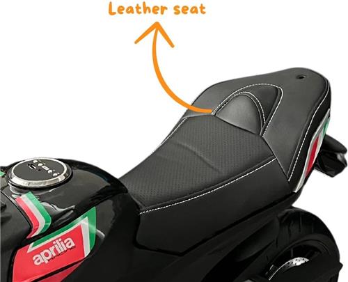 Aprilia Tuono Elektrische Kindermotor  12V - 35cm Zit Hoogte - Zijwieltjes - EVA Rubberen Banden - Extra Functies - Zwart