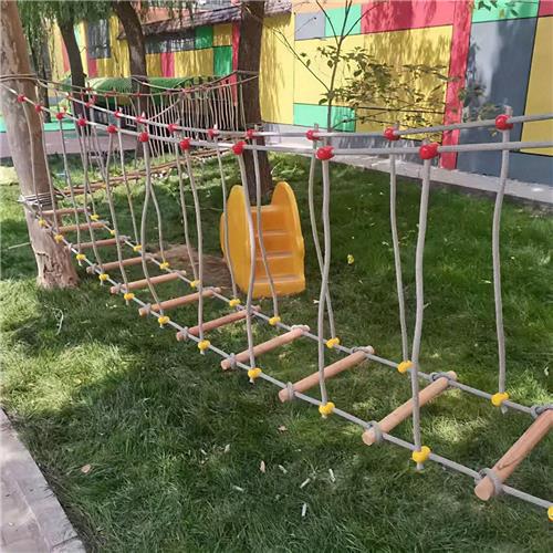 Touwbrug  Klimbrug  Klimframe  Houten Klimladder  Touwenladder  5 Meter Lengte  Duurzaam Weerbestendig Materiaal