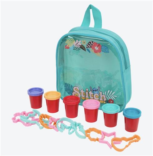 Lilo & Stitch Luxe Klei Set + Rugtas - Klei Pakket - Speelgoed - Creativiteit - Disney Lilo en Stitch - Knutselen & Creatief Spelen - Kleien - Inclusief Vormpjes & 6 Kleuren Klei - Luxe Pakket - Hoge Kwaliteit - Cadeau Jongens & Meisjes