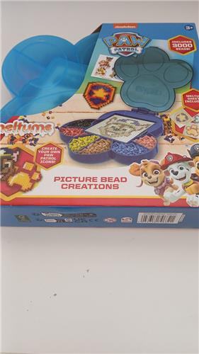 Paw patrol speelgoed strijkkralenset met verschillende sjablonen in leuke bewaar doos