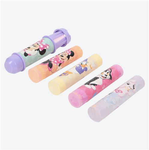 Disney Stoepkrijt - Buiten Spelen - Thema: Minnie Mouse - 5 Kleuren & Stoepkrijthouder voor Schone Handen - Buiten Speelgoed - Tuin Speelgoed - Creatief Speelgoed - Cadeau voor Jongens & Meisjes - Handvat + Stoepkrijt - Disney Mickey & Minnie Mouse