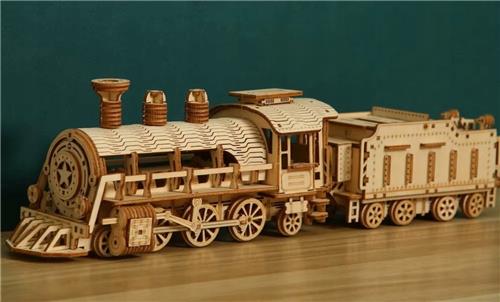 Houten Stoomlocomotief 3D Puzzel - 282 Delen