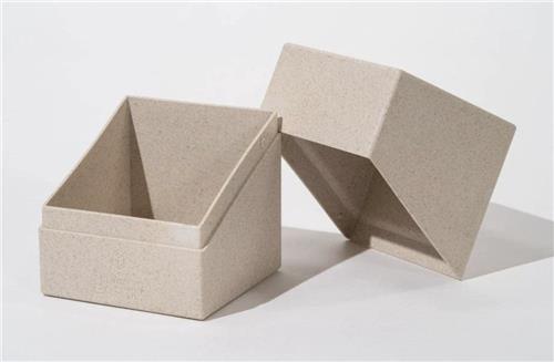 Ultimate Guard Return To Earth Boulder Deck Case 100+ - Standard Size - Natural