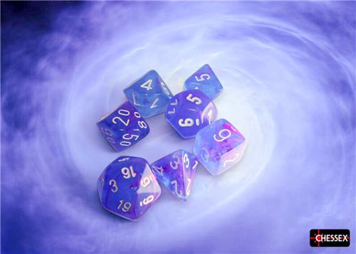 Chessex dobbelstenen Nebula Aura wit Luminary set 7 stuks polyhedraal.