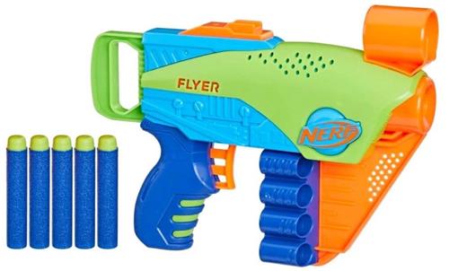 Hasbro Nerf Elite Jr Flyer Blaster - kinderspeelgoed schuimblaster - eenvoudig te gebruiken - lichtgewicht - pijltjesblaster met richtsysteem - inclusief pijltjes opslag - actief buitenspeelgoed kinderen - Nerf speelgoed jongens meisjes