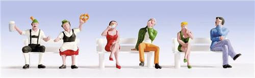 NOCH 15536 H0 Stad en platteland figuren Zittend, Geverfd