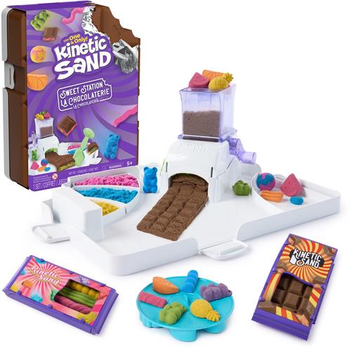 Kinetic Sand - Lekkernijenset met 453 gram kneedbaar speelzand opbergdoos in de vorm van chocoladereep en 8 gereedschappen en vormen speelvoedselthema en sensorisch knutselspeelgoed