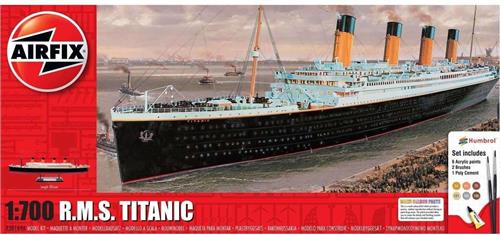 1:700 Airfix 50164A R.M.S. Titanic - Gift Set Plastic Modelbouwpakket
