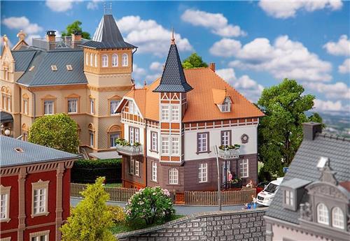 Faller - Town villa - FA130645 - modelbouwsets, hobbybouwspeelgoed voor kinderen, modelverf en accessoires