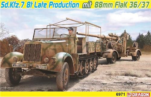 1:35 Dragon 6971 Sd.Kfz. 7 Late Production mit 8.8cm FlaK 36/37 Plastic Modelbouwpakket