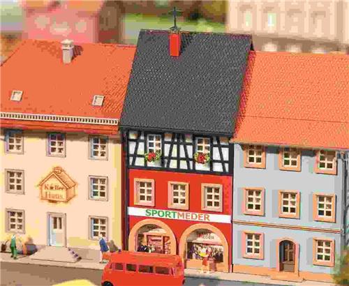 Faller - Stadhuis Sport Meder - modelbouwsets, hobbybouwspeelgoed voor kinderen, modelverf en accessoires