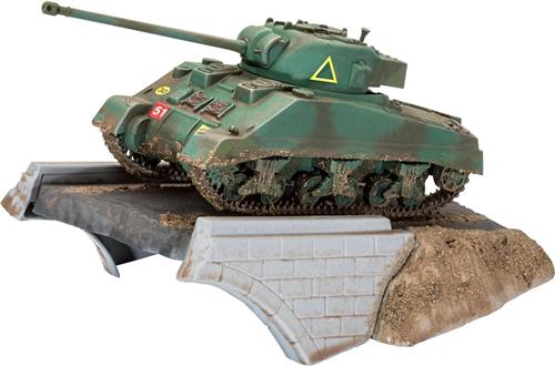 1:76 Revell 03299 First Diorama Set - Sherman Firefly - Starter Kit Plastic Modelbouwpakket