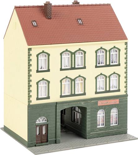 Faller 130628 H0 Stadshuis met modelbouwwinkel