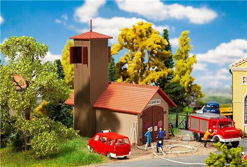 Faller - Fire brigade engine house - FA131383 - modelbouwsets, hobbybouwspeelgoed voor kinderen, modelverf en accessoires