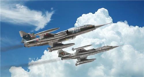 1:32 Italeri 2514 F-104 Starfighter G/S - Upgraded Edition RF version Plastic Modelbouwpakket