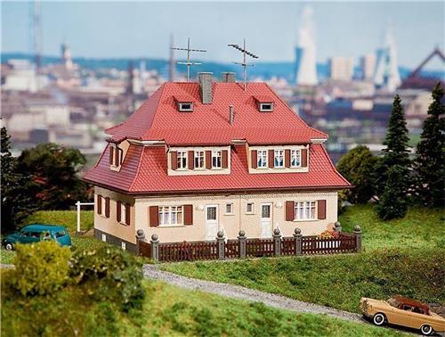 Faller - 2-onder-1 kap woningen