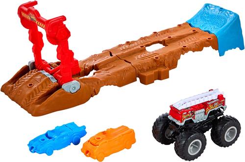 Hot Wheels Monster Trucks LAUNCH & STUNT CHALLENGE