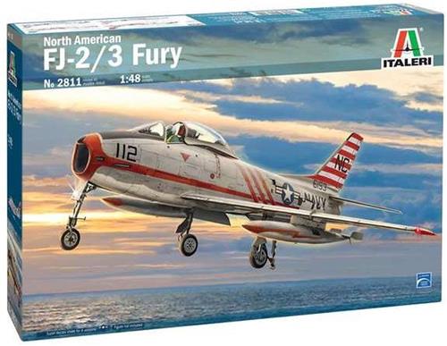 1:48 Italeri 2811 North American FJ-2/3 Fury Plastic Modelbouwpakket