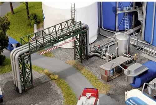 Faller - Pijpleidingen en afvulinstallatie