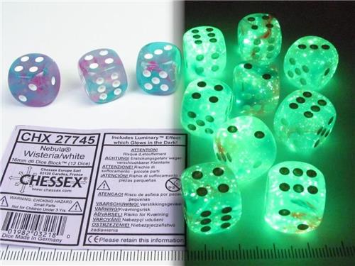 Chessex Nebula Wisteria/white Luminary D6 16mm Dobbelsteen Set (12 stuks)