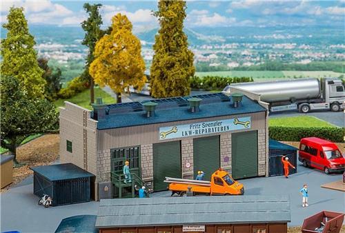 Faller - 1/87 VRACHTWAGENWERKPLAATS (?/22) * - modelbouwsets, hobbybouwspeelgoed voor kinderen, modelverf en accessoires