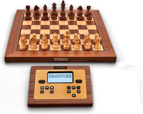 MILLENNIUM Chess Classics Exclusive  schaakcomputer met exclusief sensorenbord en de legendarische schaakprogramma's ChessGenius & The King, met aanpasbare speelniveaus M828