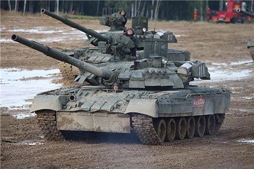 Russische T-80UE-1 MBT