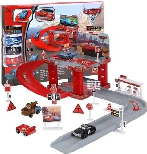 Disney Pixar Cars 2 Parking Super Garage