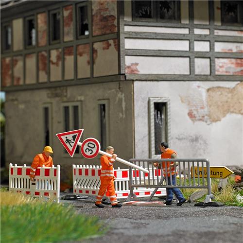 Busch - 1/87 A-SET: ABSPERRUNGEN AUFSTELLEN (2/24) * - modelbouwsets, hobbybouwspeelgoed voor kinderen, modelverf en accessoires