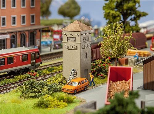 Faller - Trafohuisje met puntdak