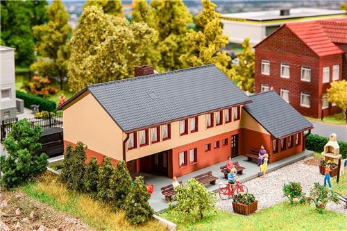 Faller - 1/87 GEMEENSCHAPSCENTRUM (4/24) * - modelbouwsets, hobbybouwspeelgoed voor kinderen, modelverf en accessoires