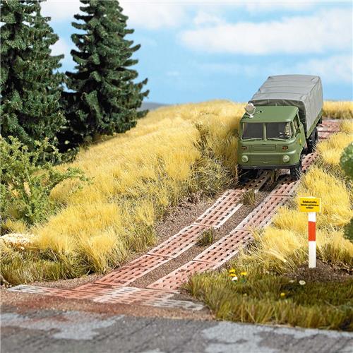 Busch - 1/160 KOLONNENWEG 32 ST. N (7/24) * - modelbouwsets, hobbybouwspeelgoed voor kinderen, modelverf en accessoires