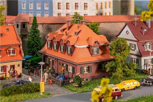 Faller - 1/160 WOONHUIS GARTENSTADT (2/24) * - modelbouwsets, hobbybouwspeelgoed voor kinderen, modelverf en accessoires