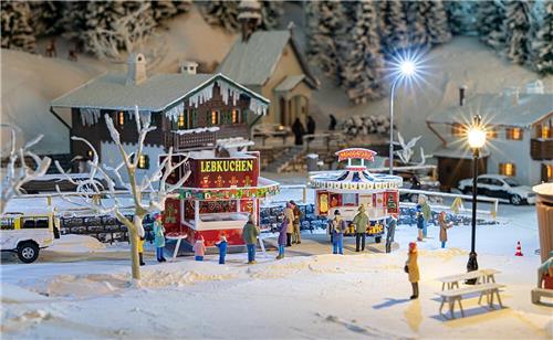 Faller - 1/87 2 KERSTMARKTKRAAMPJES - modelbouwsets, hobbybouwspeelgoed voor kinderen, modelverf en accessoires